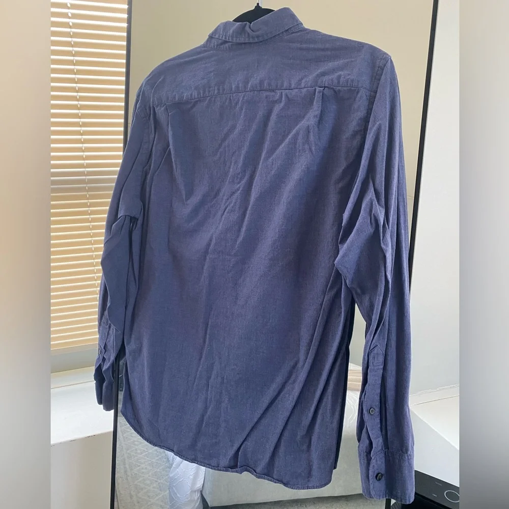 J. Crew - Men’s 100% Cotton Button Down Oxford Shirt in Blue - Size M